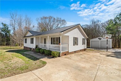 2476 Filbert Hwy, Clover, SC 29710 - photo 4
