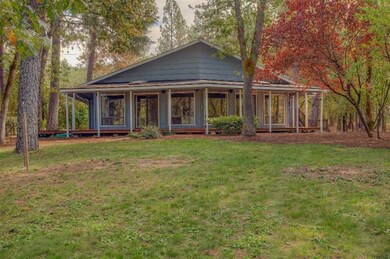 375 Espey Rd, Grants Pass, OR 97527 - photo 2