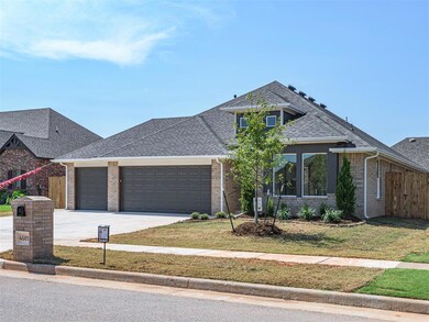 4601 Hidalgo Ave, Mustang, OK 73064 - photo 5