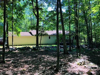 800 Hickory Ct, Hawley, PA 18428 - photo 4