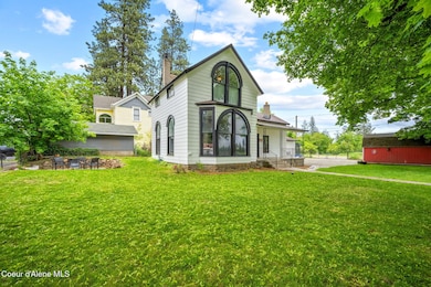 Big fenced yard