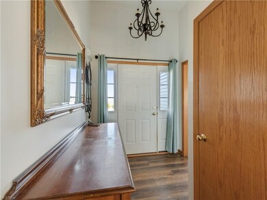 6590 Hampsher Rd, New Franklin, OH 44216 - photo 5