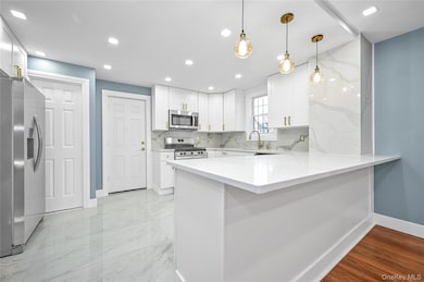 110-44 177th St, Jamaica, NY 11433 - photo 5