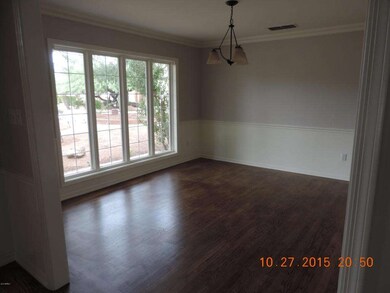 Formal Dining