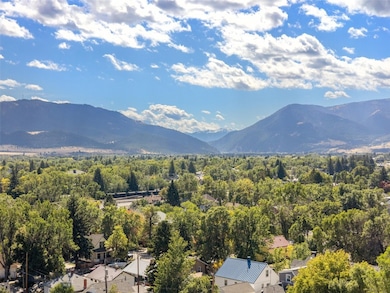 East-West view of the Absaroka Range