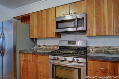 Unit 1 Kitchen3