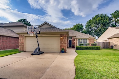 7055 River Garden Dr, Houston, TX 77095 - photo 3