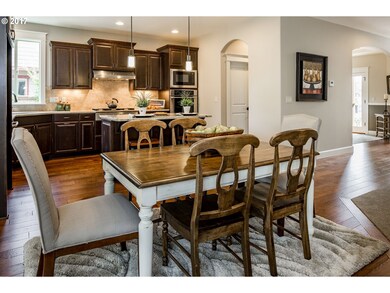 2801 Cambridge St, West Linn, OR 97068 - photo 3