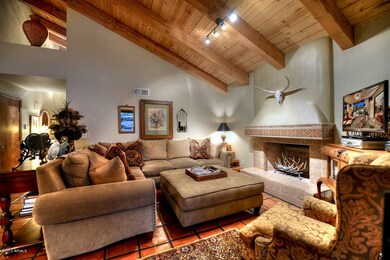 Living_Room_Seating