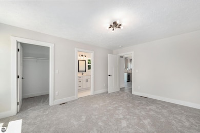 4712 Owl View Dr, Traverse City, MI 49685 - photo 5