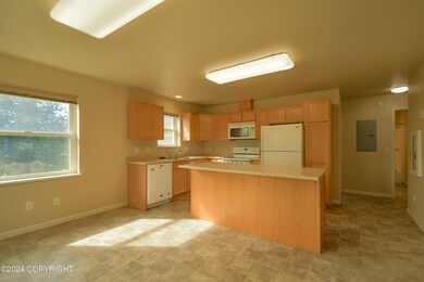 357 E Fairview-12