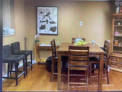 54 Robert St, Freeport, NY 11520 - photo 2