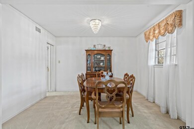 807 Rhodes Dr, Tyler, TX 75701 - photo 6