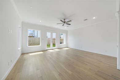 344 W 26th St, Houston, TX 77008 - photo 7