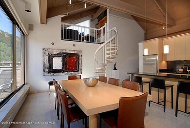 710 E Durant dining