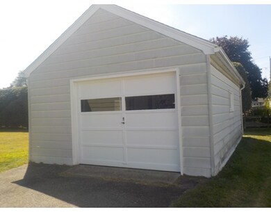 88 Van Horn St, Chicopee, MA 01013 - photo 3