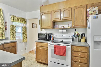 6530 Bock Terrace, Oxon Hill, MD 20745 - photo 7