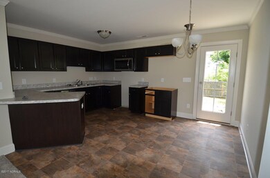 1208 Penncross Dr, Greenville, NC 27834 - photo 4