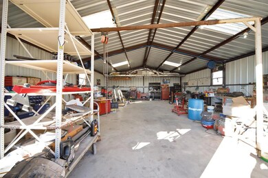 122 Lazy Meadow Ct, Springtown, TX 76082 - photo 5