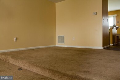 2710 Sweet Clover Ct, Silver Spring, MD 20904 - photo 5