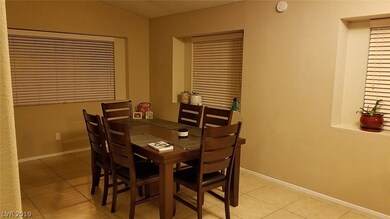 9613 Intercoastal Dr, Las Vegas, NV 89117 - photo 3
