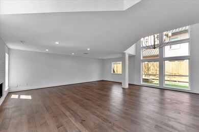 7703 Bobbitt Ln unit D, Houston, TX 77055 - photo 7