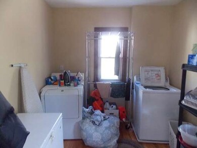 22 Laurier St, Worcester, MA 01603 - photo 7