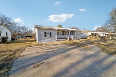 95 Bryan St, Pryor, OK 74361 - photo 3