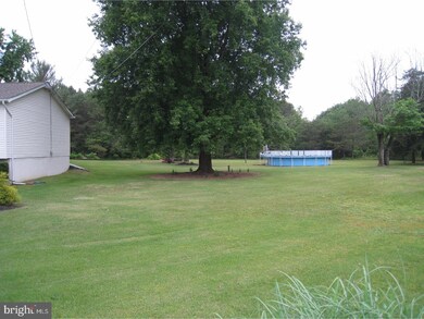 17 N Pemberton Rd, Pemberton, NJ 08068 - photo 5