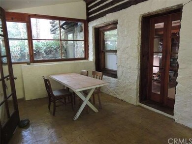 Log Home-entry and possible dining area