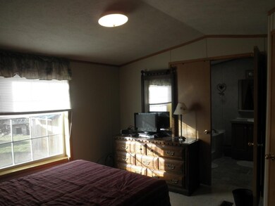 73 3rd St, Lancaster, NH 03584 - photo 3