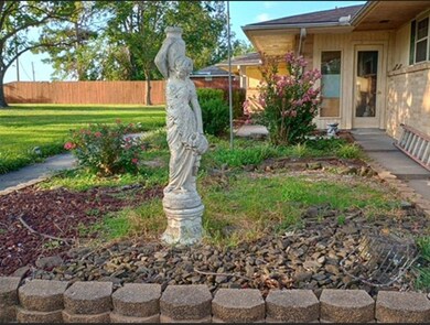 1704 S Dixieland Rd, Rogers, AR 72758 - photo 4