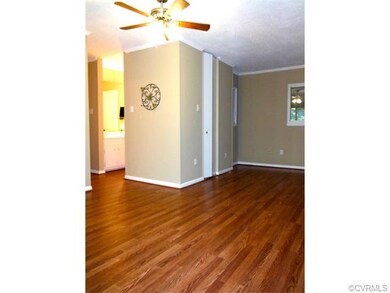 Master Bedroom features ceiling fan/light, laminat