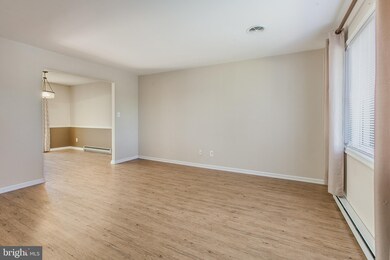 48 Koncer Dr, Martinsburg, WV 25404 - photo 2