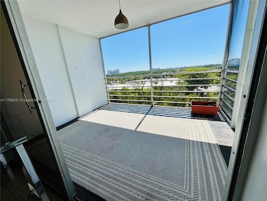 Eastern Shores White House unit 812, North Miami Beach, FL 33160 - photo 7