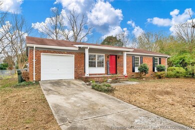 4439 Chesterbrook Dr, Fayetteville, NC 28314 - photo 2