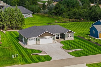 620 W Silverleaf Ct, Plover, WI 54467 - photo 2