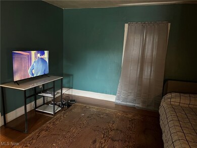 410 Buffalo St, Conneaut, OH 44030 - photo 5