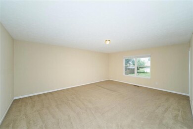 12472 Buccaneers Dr, Fishers, IN 46037 - photo 7