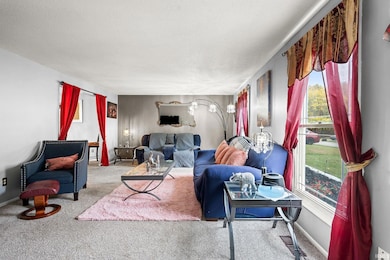 7922 Dorsett Dr, Fort Wayne, IN 46816 - photo 6