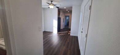 4487 E Lake Mead Blvd unit 20, Las Vegas, NV 89115 - photo 7