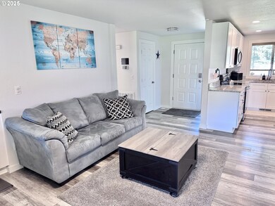 575 Broadway St, Baker City, OR 97814 - photo 5