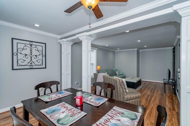 112 Mary St, Jeffersonville, IN 47130 - photo 4