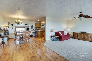 1552 Sanctuary Ln, Homedale, ID 83628 - photo 5