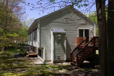 286 Melendy Rd, Milford, NH 03055 - photo 5