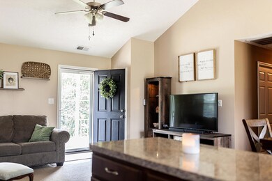 364 Gentry Ln, Mount Washington, KY 40047 - photo 7