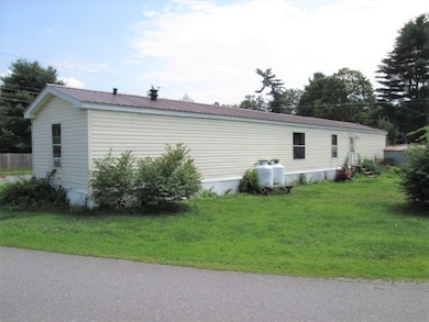 126 S Parrish Rd, Winchester, NH 03470 - photo 3