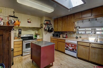 27 Bacus Ave, Durango, CO 81301 - photo 4