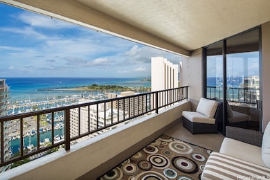 Discovery Bay Center unit 3111, Honolulu, HI 96815 - photo 2