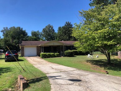 213 Gatewood Dr, Albany, GA 31705 - photo 2